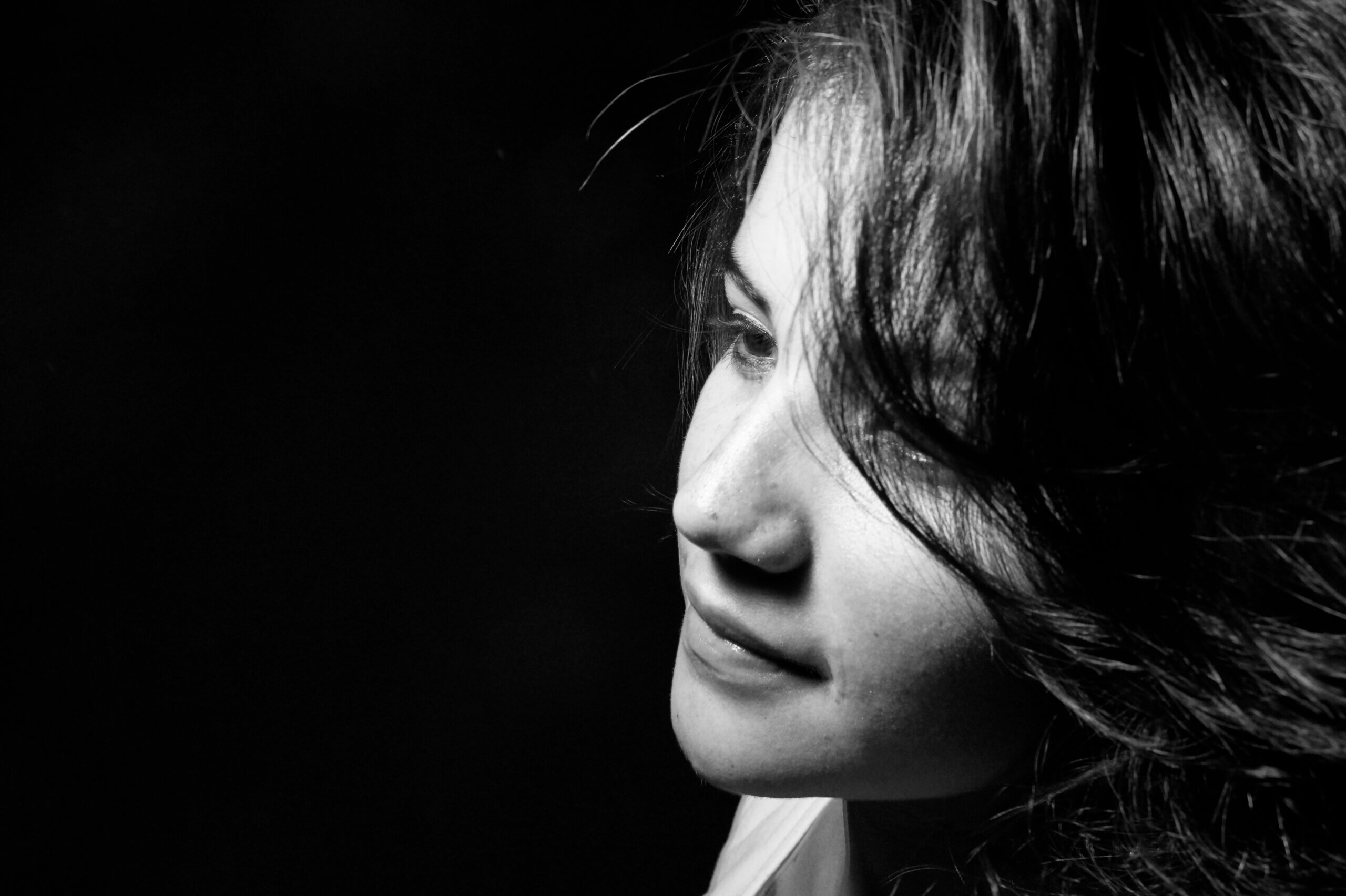 Síntomas que presentan las personas según su tipo de trastorno de la personalidad: esquizoide, evitativa, paranoide, narcisista, etc. Clínica Persum en Oviedo.